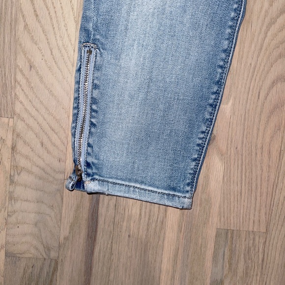 White House Black Market WHBM Demin Zipper Jeans 6 - Picture 2 of 8